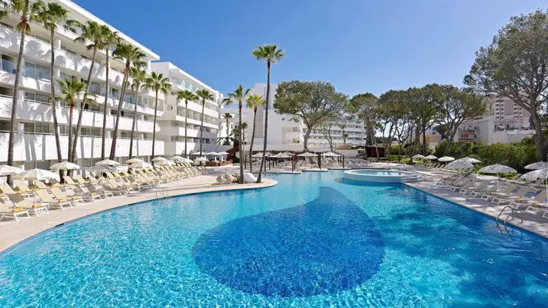 Majorka w Zimie: 7 Dni w Iberostar Waves Cristina 🇪🇸🌴