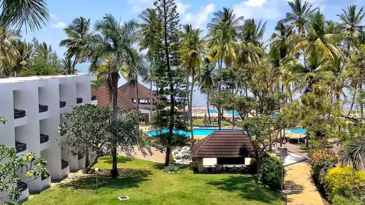 Egzotyczna Kenia: 14 Dni w Mombasie 🇰🇪🌴