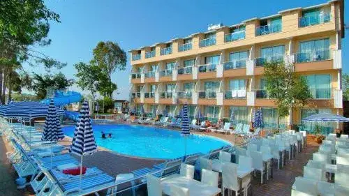 Side W Turcji: 7 Dni W Aperion Beach Za 1399 PLN/os