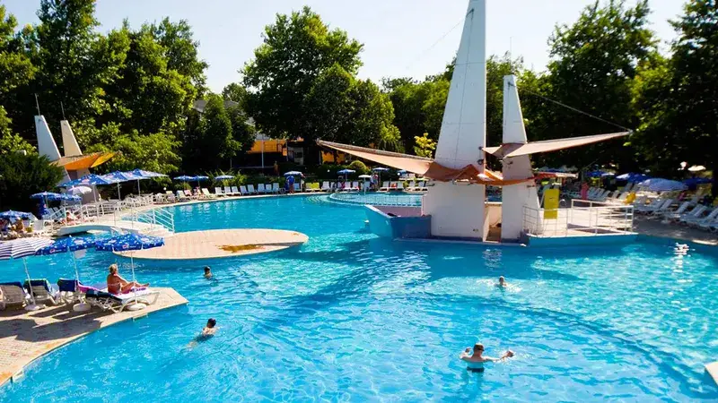 Bułgaria: 7 dni w Albenie w hotelu Ralitsa Aqua Club