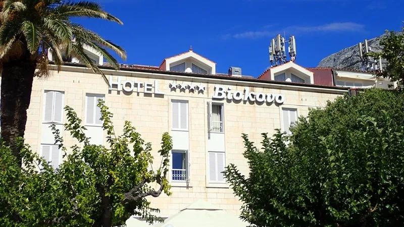 Jesienne 7 dni w Makarskiej: Hotel Biokovo ze śniadaniami 🇭🇷☀️