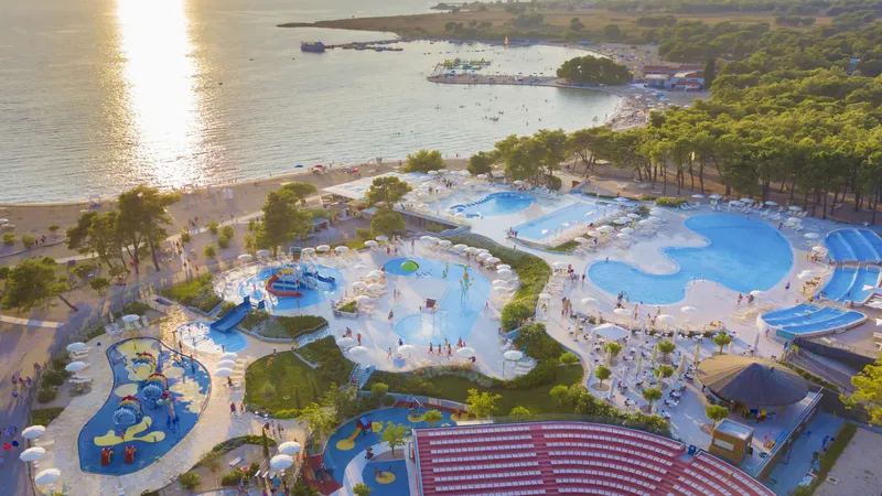 Chorwackie Zaton w 7 dni — Mobile Home w Zaton Holiday Resort 🇭🇷🏡