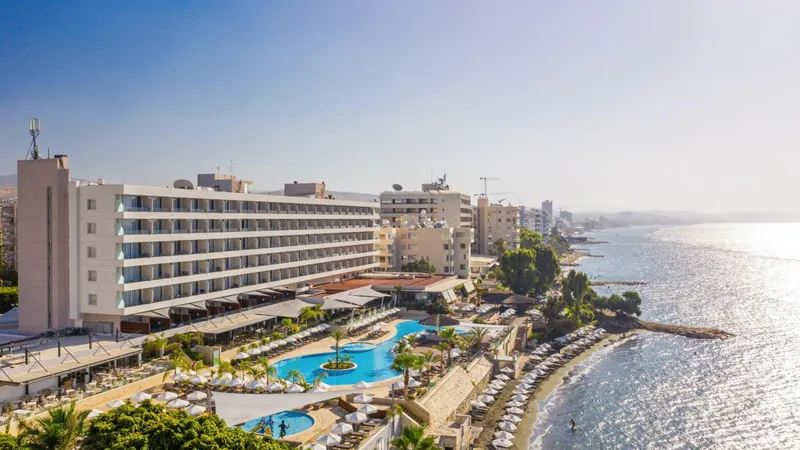 Zimowy Cypr na 7 dni: Luksus w Limassol 🇨🇾☀️