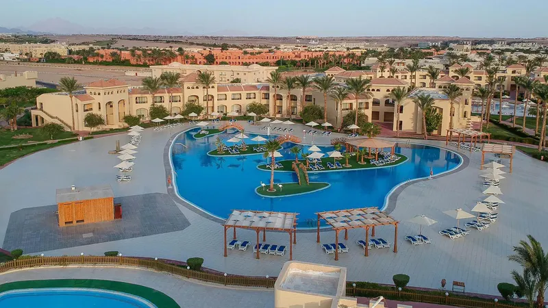 Słoneczny tydzień w Egipcie: Cleopatra Luxury Resort w Makadi Bay ☀️🇪🇬