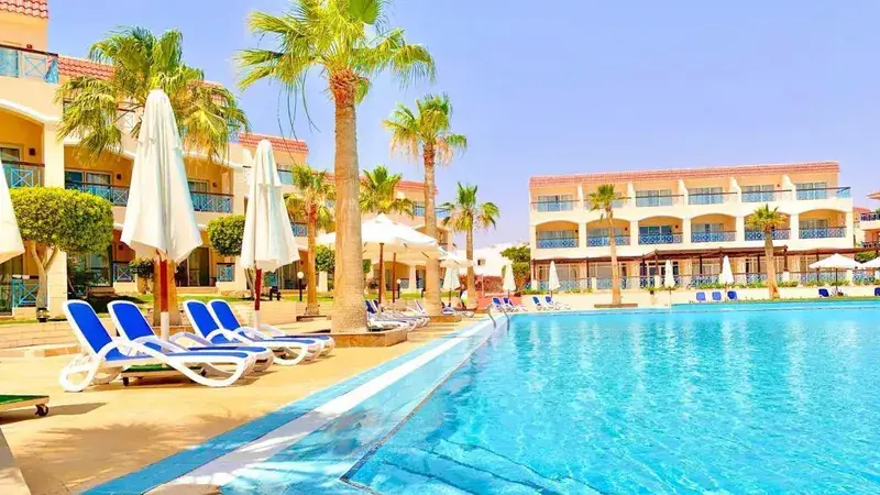 Ivy Cyrene Sharm: 7 Dni Słońca w Egipcie 🇪🇬☀️