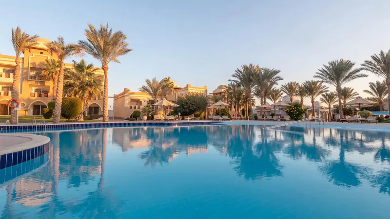 7 dni All Inclusive w Egipcie: Makadi Bay i Serenity Alpha Beach 🇪🇬☀️