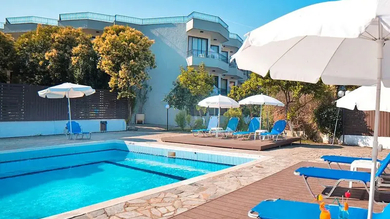Greckie Korfu: 7 Dni w Moraitice 🇬🇷🏖️