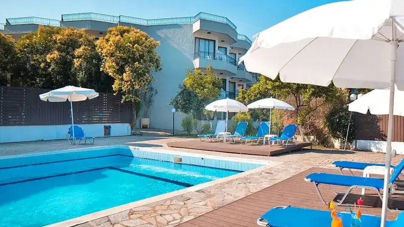 Korfu w Październiku: 7 Dni w Moraitice 🇬🇷☀️