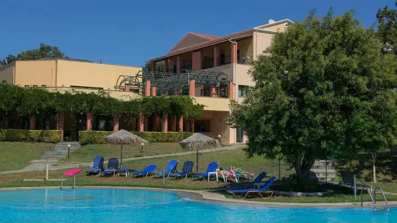 Korfu w Październiku: 7 Dni w Century Resort 🇬🇷🏨