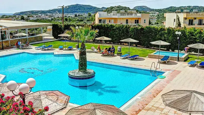 Rodos w Październiku: 7 Dni w Faliraki w Hotelu Diagoras 🇬🇷