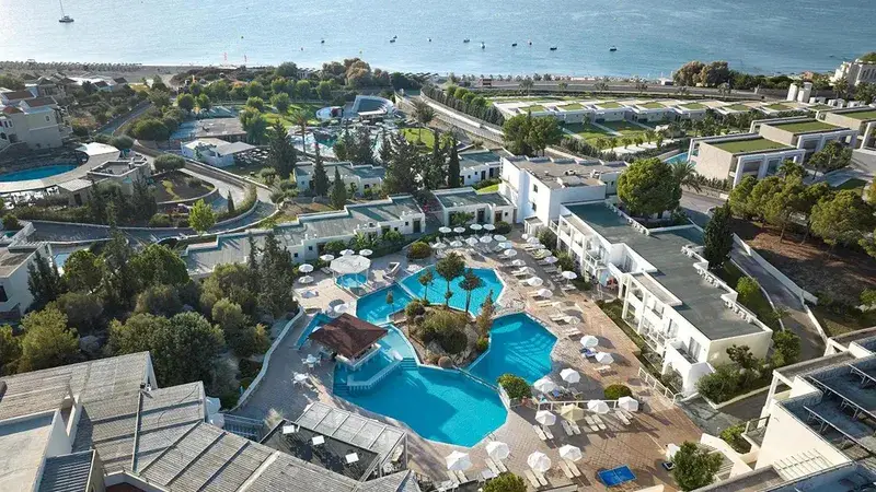 Rodos w Październiku: 7 Dni w Kiotari Miraluna 🇬🇷
