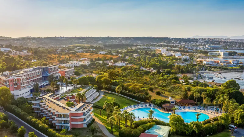 Rodos w Październiku: 8 Dni w Kresten Palace 🇬🇷🏨