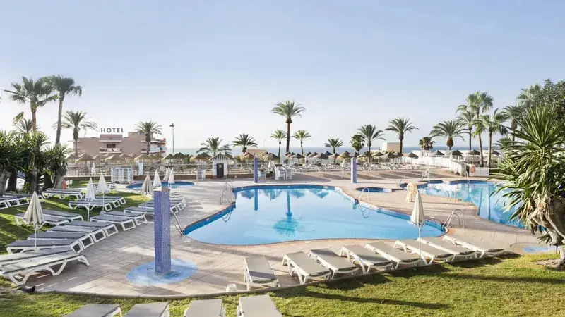 Słoneczne 7 dni na Costa del Sol: Best Siroco w Benalmádenie 🇪🇸☀️