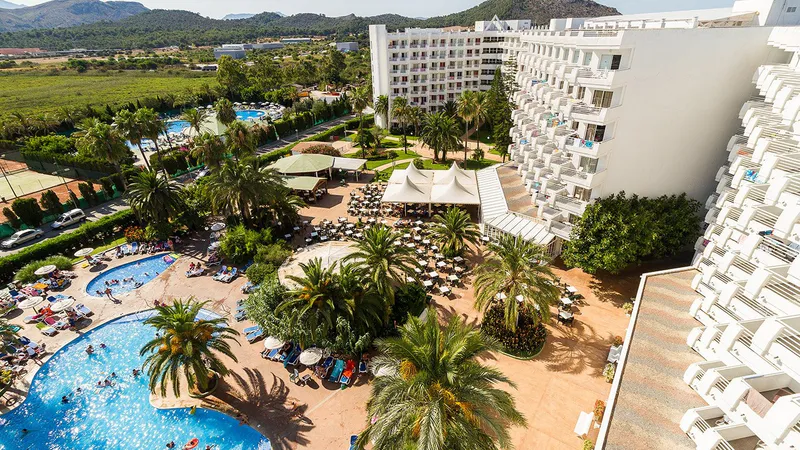 Majorka w EIX Lagotel: 7 Dni Relaksu w Playa de Muro 🇪🇸🏖️