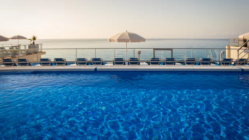 7 Dni All Inclusive na Costa Brava: Słońce w HTop Pineda Palace 🇪🇸☀️