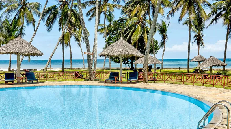 Egzotyczne 7 dni w Kenii: Neptune Paradise Beach Resort 🇰🇪🌴