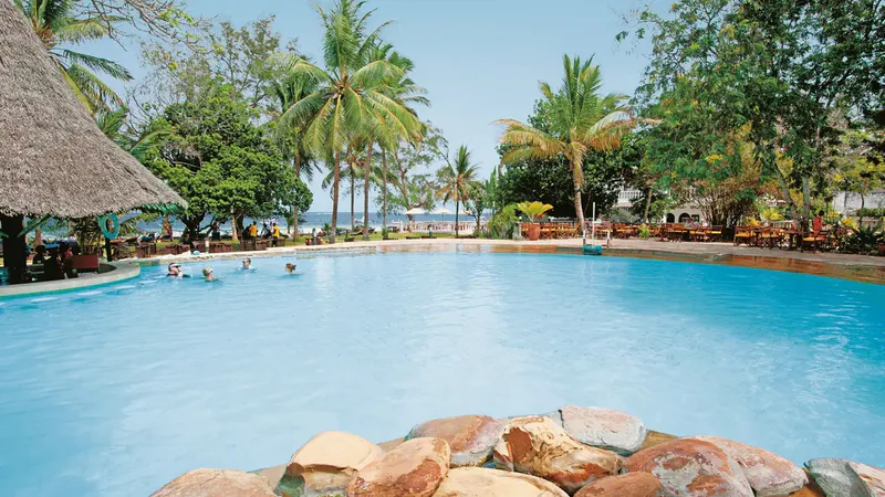 7 Dni w Kenii: Safari i Relaks w Diani All Inclusive! 🇰🇪🌴