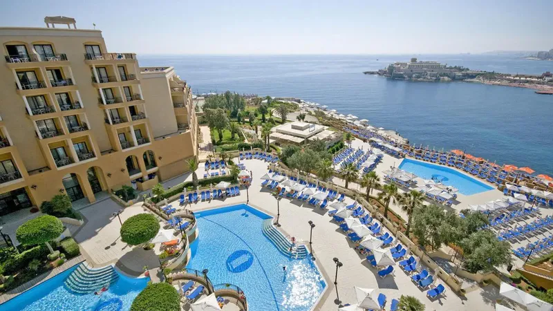 Maltański Relaks w St. Julian's – 8 Dni w Verdi St. George's Bay 🇲🇹🏨