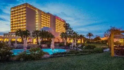 Jesienne Słońce Algarve: 7 Dni w 🇵🇹 Crowne Plaza Vilamoura ✨