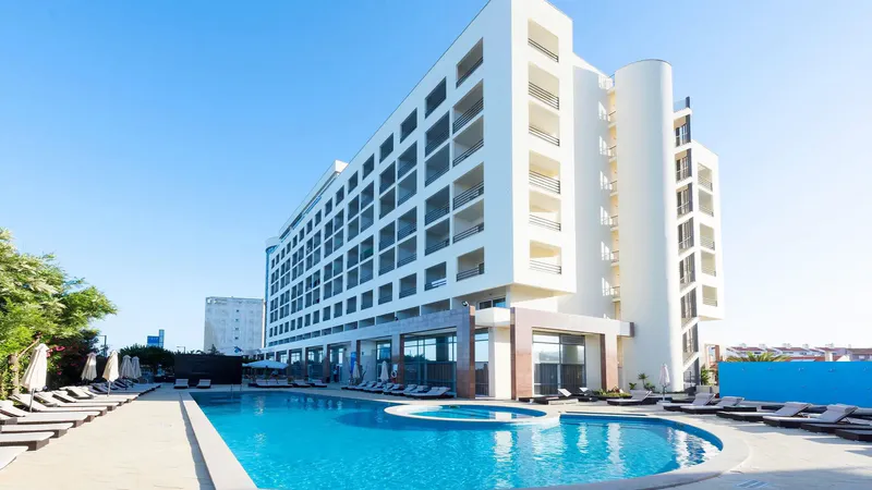 Wybrzeże Lizbońskie: 7 dni w Tryp Lisboa Caparica Mar 🇵🇹🌊