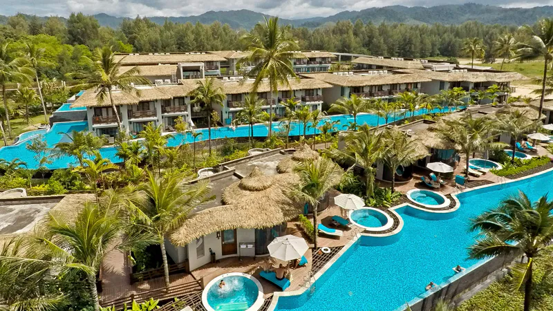 10 Dni Relaksu w Khao Lak — Egzotyczna Tajlandia 🇹🇭🌴