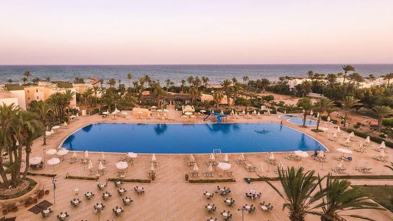 Djerba Castille: 7 Dni Relaksu na Tunezyjskiej Wyspie 🇹🇳🌴