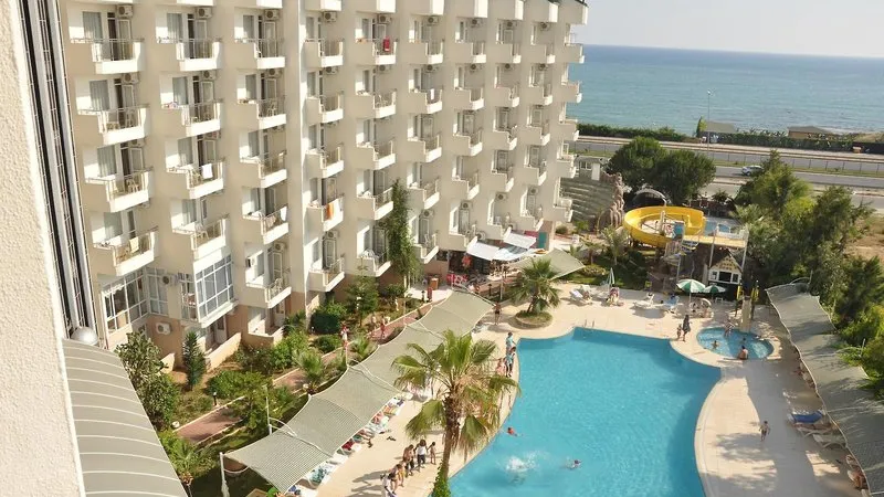 7 Dni Relaksu w Avsallar: Asrin Beach czeka 🇹🇷🏖️