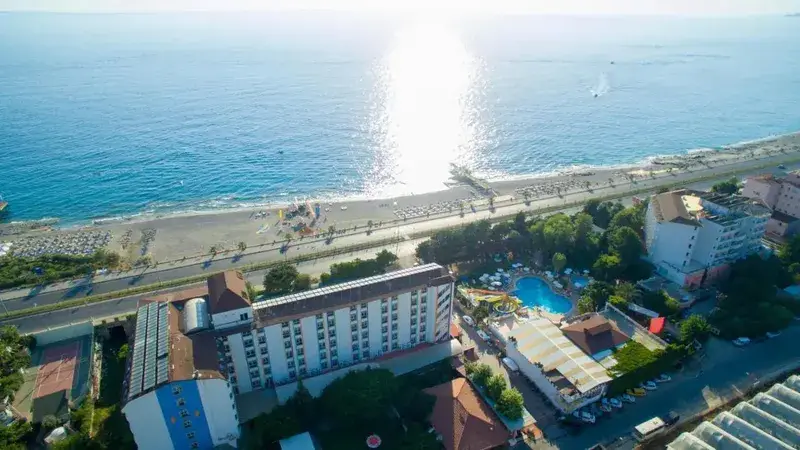 Słoneczna Turcja: 7 Dni w Mahmutlar 🇹🇷🏖️