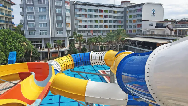 Tureckie Słońce na 7 Dni: Okurcalar w Mira Meridia Beach Resort 🇹🇷☀️