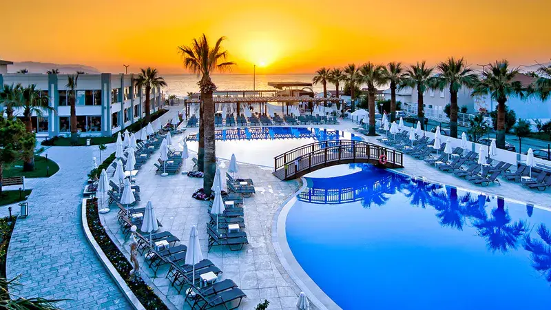 Turcja w Kusadasi: 7 Dni w Palm Wings Beach Resort & SPA