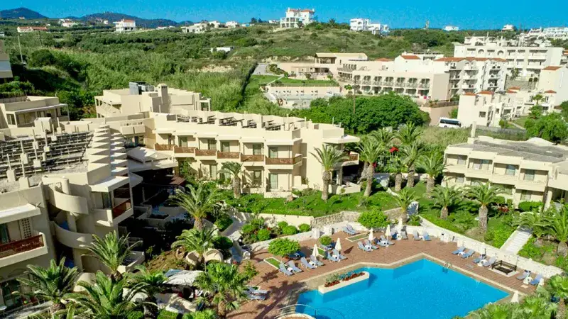 Kreta Zachodnia: 7 Dni w Agia Marina w 4-Gwiazdkowym Standardzie 🇬🇷🏖️