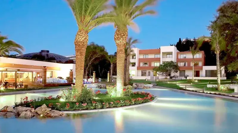 Greckie Wakacje w Ixia: 7 dni na Rodos Palace 🇬🇷☀️